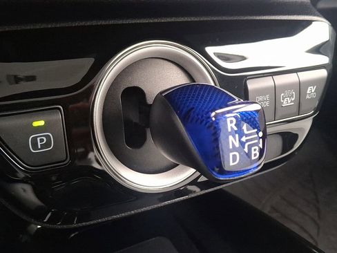 Used 2021 Toyota Prius Prime LE image 15