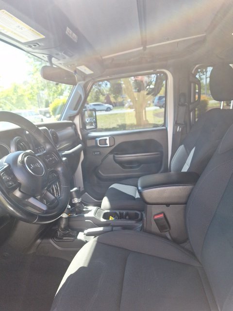 Used 2022 Jeep Wrangler Unlimited Sport AWD/4WD image 17