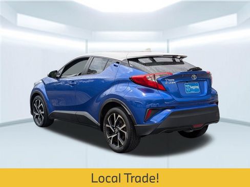 Used 2018 Toyota C-HR XLE FWD image 4