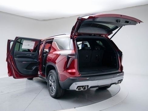 New 2026 Chevrolet Traverse LT image 20