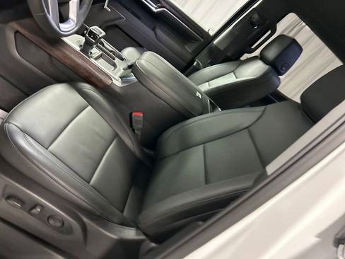 New 2026 GMC Sierra 1500 SLT w/ SLT Premium Plus Package image 10