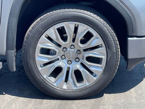 Used 2020 GMC Sierra 1500 Denali w/ Denali Premium Package AWD/4WD image 11