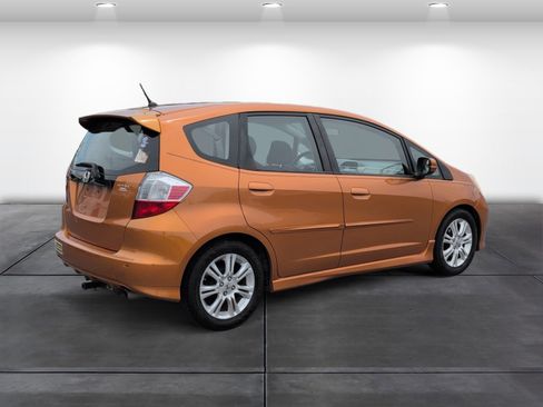 Used 2011 Honda Fit Sport image 7