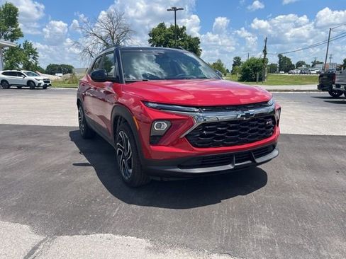 New 2026 Chevrolet TrailBlazer RS w/ Convenience Package FWD image 4