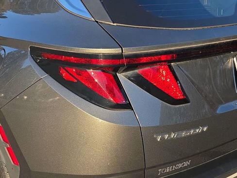Certified 2022 Hyundai Tucson SE image 44