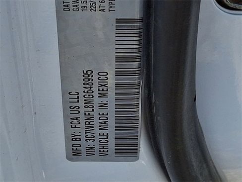 Used 2021 RAM 5500 Tradesman w/ Chrome Appearance Group image 21