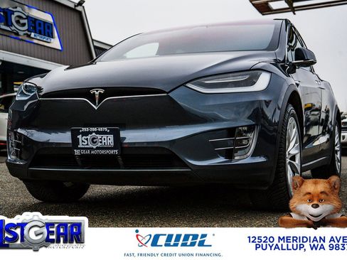 Used 2019 Tesla Model X 75D image 1