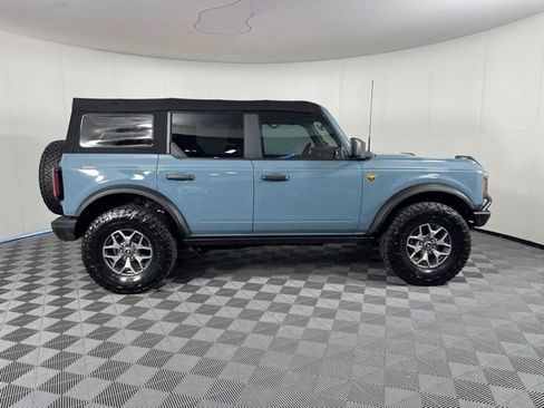 Used 2022 Ford Bronco Badlands image 5