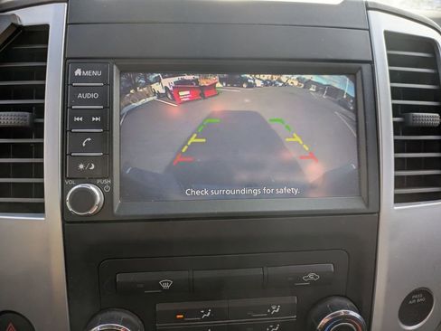 Used 2019 Nissan Frontier SV image 17