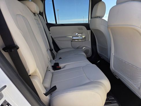 New 2026 Mercedes-Benz GLB 250 image 16