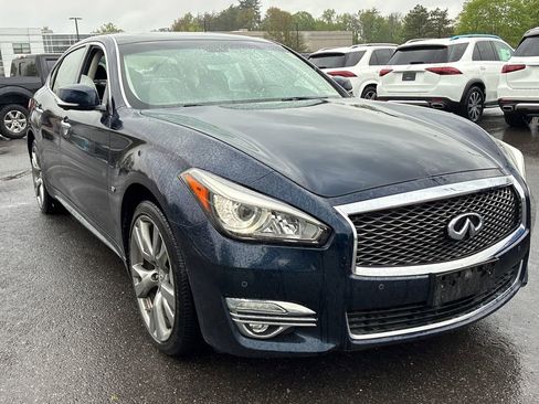 Used 2016 INFINITI Q70 L 3.7 w/ Deluxe Touring Package AWD/4WD image 1