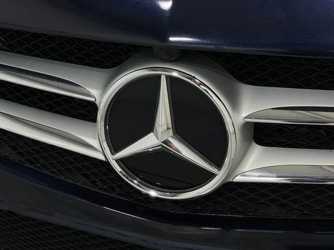 Used 2019 Mercedes-Benz C 300 4MATIC Sedan image 38