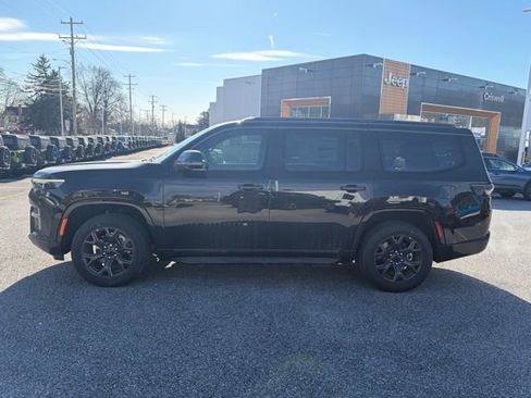 New 2026 Jeep Grand Wagoneer Limited AWD/4WD image 4