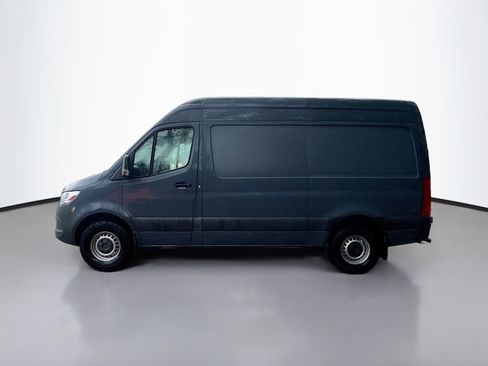 Used 2019 Mercedes-Benz Sprinter 144 image 2