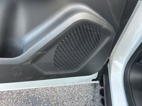 New 2026 Chevrolet Equinox EV LT image 14