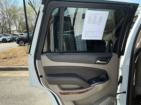 Used 2017 Chevrolet Tahoe Premier image 22