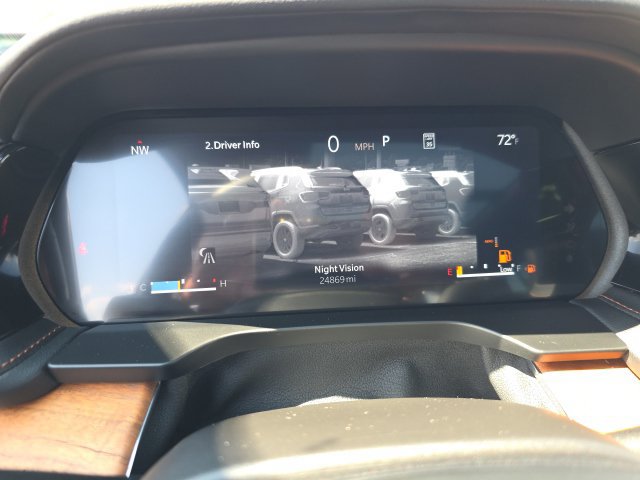 Used 2024 Jeep Grand Cherokee L Summit AWD/4WD image 18