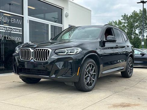 Used 2024 BMW X3 xDrive30i w/ Premium Package AWD/4WD image 3