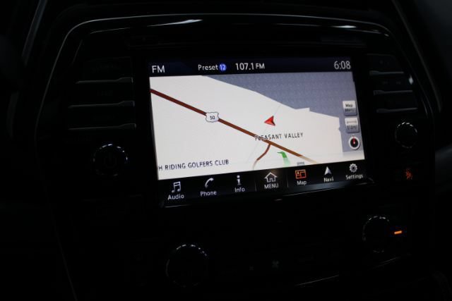 Used 2018 Nissan Maxima 3.5 SV FWD image 16