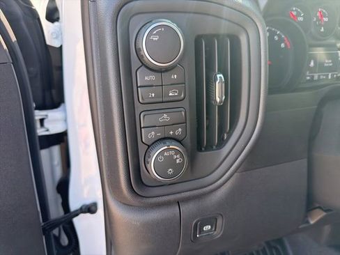 Used 2026 Chevrolet Silverado 1500 W/T w/ WT Value Package AWD/4WD image 12