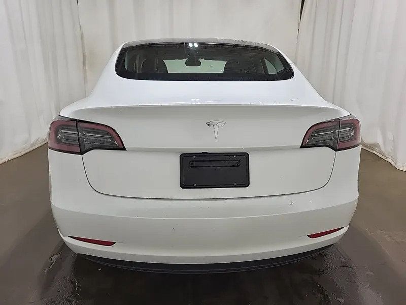 Used 2023 Tesla Model 3 Standard Range RWD image 5