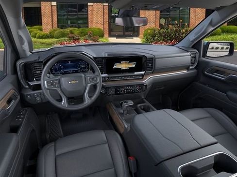 New 2026 Chevrolet Silverado 1500 LT AWD/4WD image 15