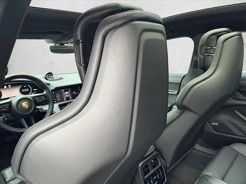 Used 2024 Porsche Taycan 4S image 15