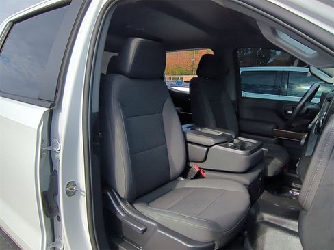 Certified 2022 Chevrolet Silverado 1500 RST image 28