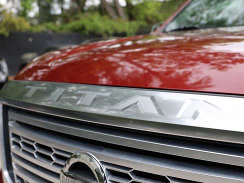 Used 2021 Nissan Titan Platinum Reserve w/ Moonroof Package image 55