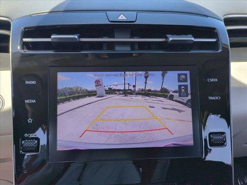 Used 2024 Hyundai Tucson SEL FWD image 13