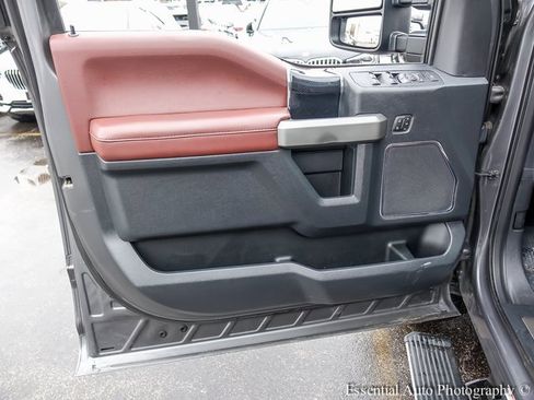 Used 2022 Ford F450 Platinum w/ Snow Plow Prep Package image 22