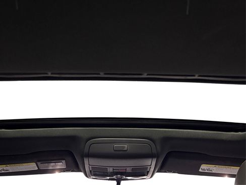 Used 2016 Volkswagen Jetta GLI SEL image 22