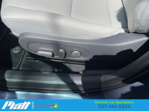 Used 2024 Hyundai Kona SEL FWD image 22