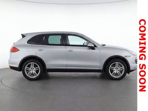 Used 2015 Porsche Cayenne S AWD/4WD image 10