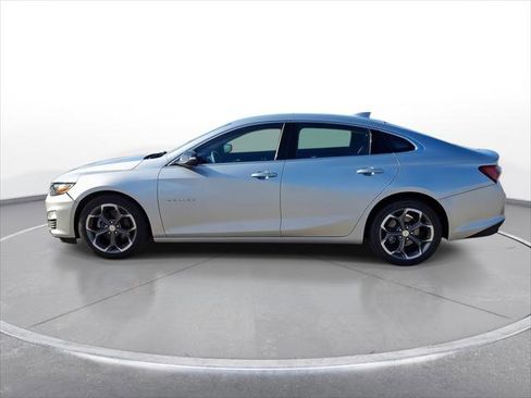 Used 2022 Chevrolet Malibu LT image 5
