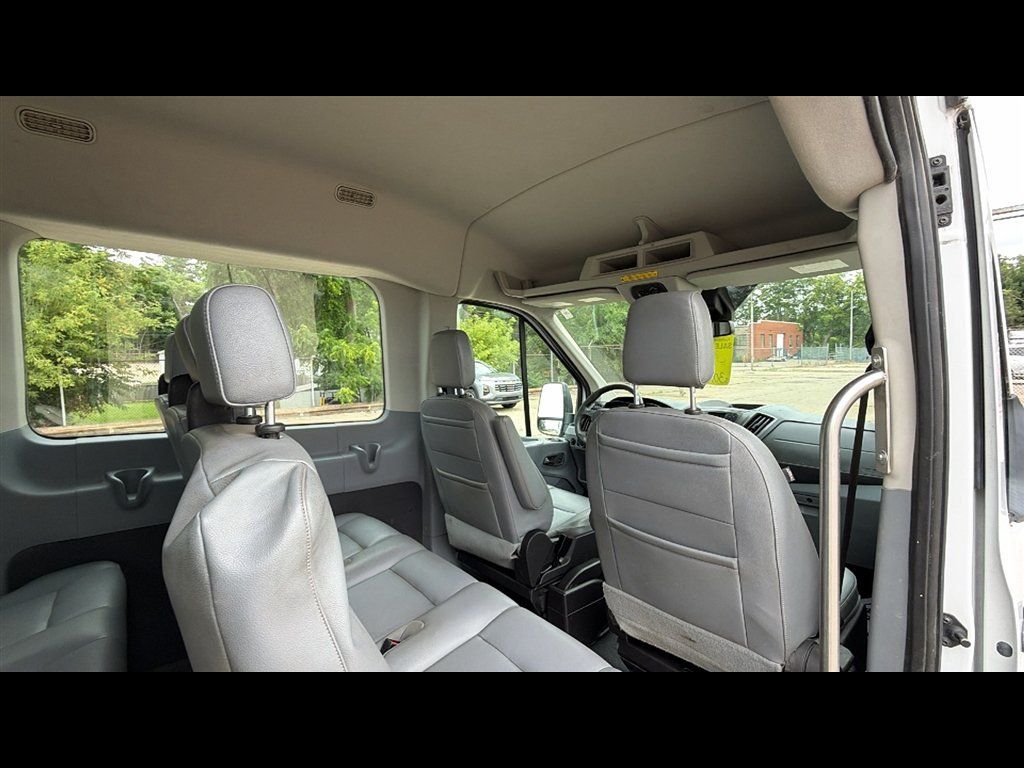 Used 2018 Ford Transit 350 XL RWD image 25