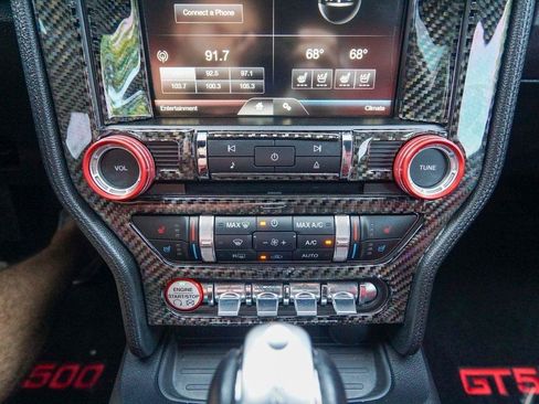 Used 2015 Ford Mustang GT Premium RWD image 19
