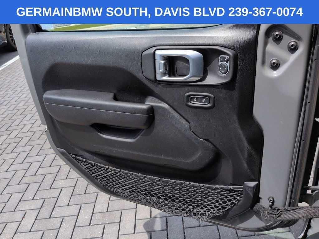 Used 2022 Jeep Wrangler Unlimited Sport AWD/4WD image 26