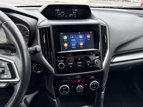 Used 2022 Subaru Forester Premium image 24