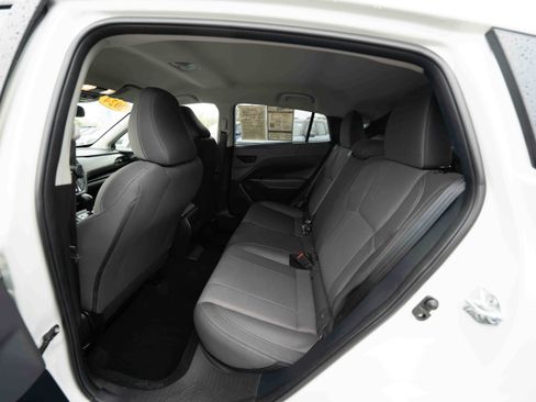 Used 2024 Subaru Crosstrek 2.0i AWD/4WD image 23