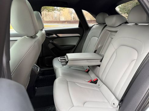 Used 2018 Audi Q3 2.0T Premium Plus image 35