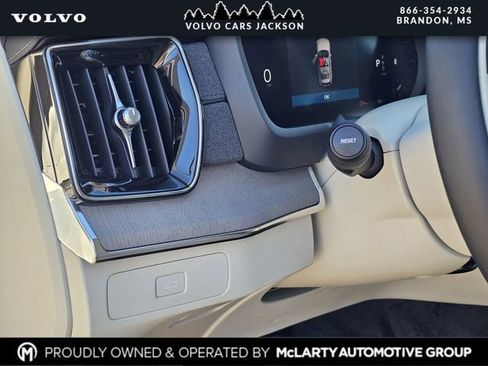 New 2026 Volvo XC90 B6 Ultra w/ Protection Package Premier image 20