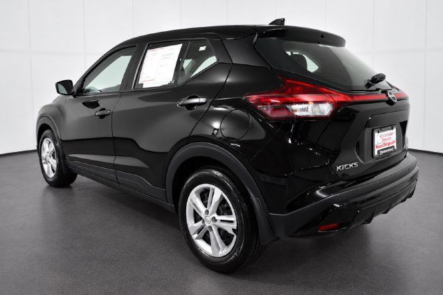 Used 2024 Nissan Kicks S FWD image 6