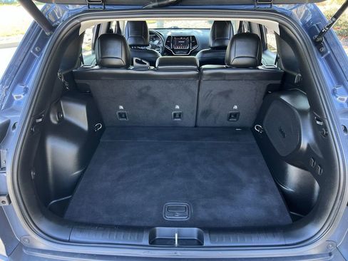 Used 2020 Jeep Cherokee Limited w/ Trailer Tow Group image 27