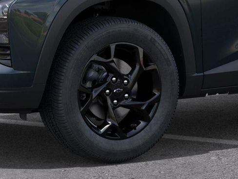 New 2026 Chevrolet Trax LT image 9