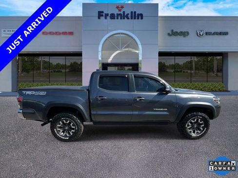 Used 2022 Toyota Tacoma TRD Off-Road AWD/4WD image 2