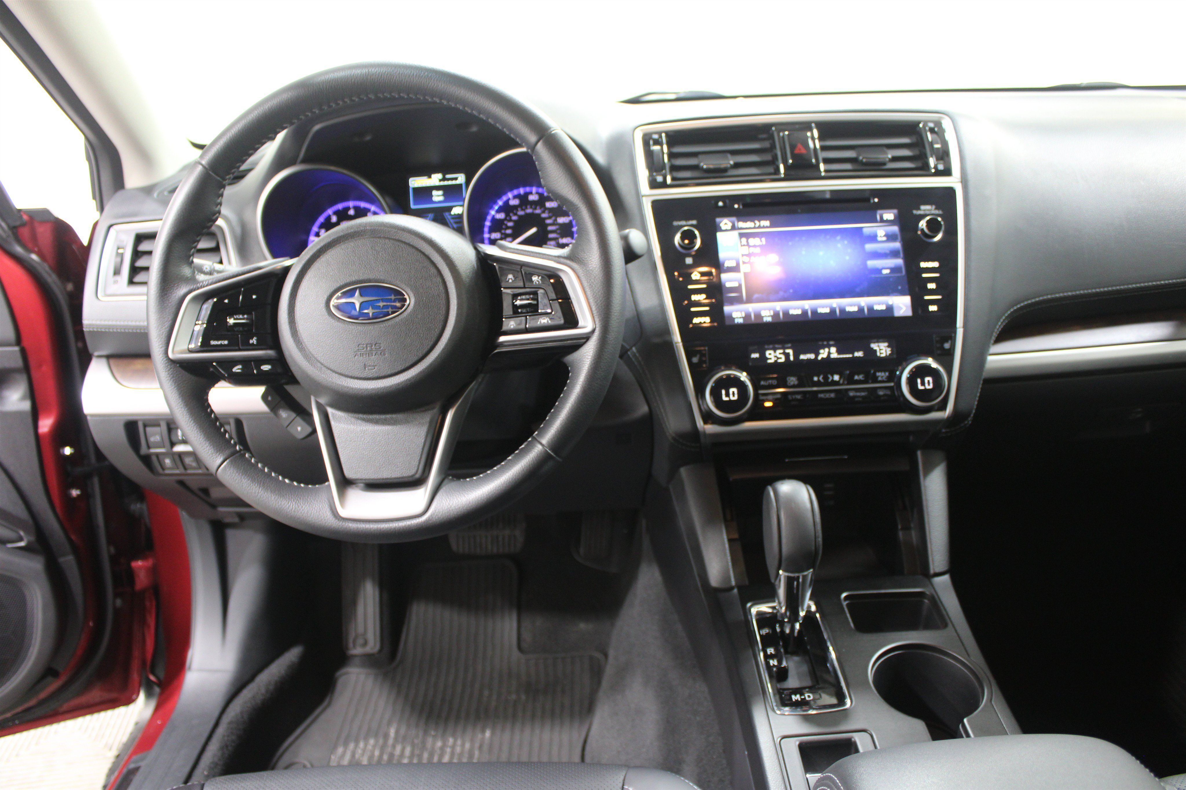 Used 2018 Subaru Outback 2.5i Limited AWD/4WD image 11