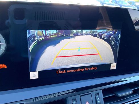 Used 2025 Lexus ES 350 w/ Premium Package FWD image 29