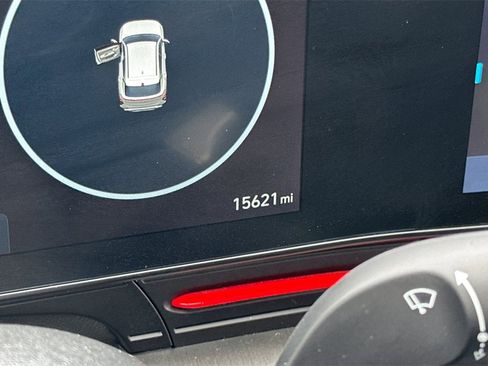 Used 2024 Hyundai Kona N Line image 30