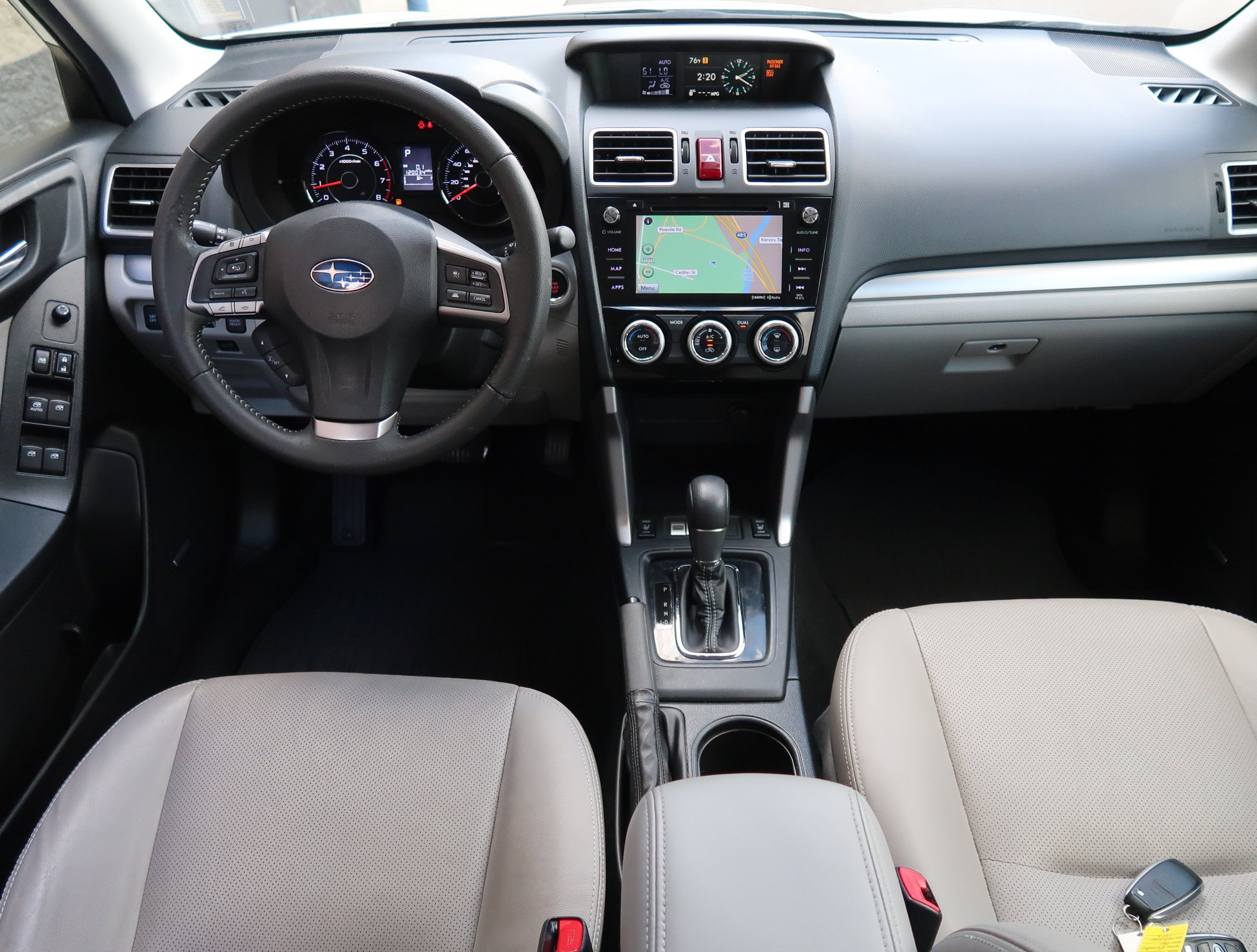 Used 2016 Subaru Forester 2.5i Touring w/ Eyesight & Navigation System AWD/4WD image 10